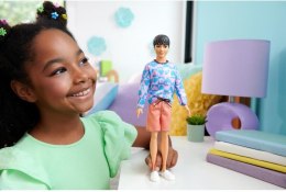 Mattel Lalka Barbie Stylowy Ken, bluza w serca