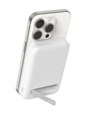 Belkin Powerbank ze standem 8000mAh Qi2 MagSafe Biały