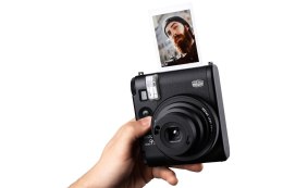 Fujifilm Instax Mini 99 62 x 46 mm Czarny