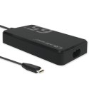 Qoltec Ładowarka sieciowa 65W GaN Super Fast SLIM | PD | 5-20V | 3.25A |USB-C 3.1 | Laptop | MacBook | Smartfon | +kabel