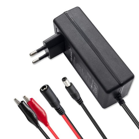 Qoltec Automatyczna ładowarka do akumulatora AGM GEL STD 6V 12V | 1.5A |Prostownik z sygnalizatorem LED