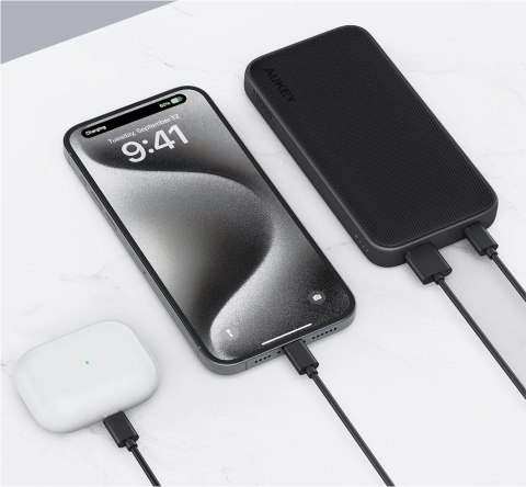AUKEY PB-Y46P PowerBank 10000mAh 20W 2xUSB kabel USB-C