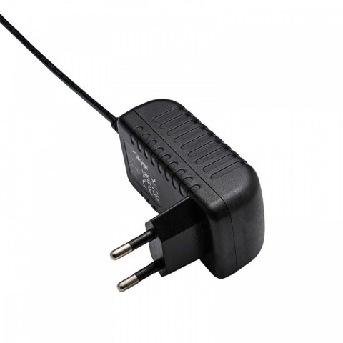 AKYGA Zasilacz 5V/2A 10W AK-TB-22 5.5X2.1MM Sieciowy uniwersalny