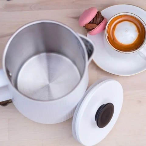 Czajnik bezprzewodowy MPM MCZ-115