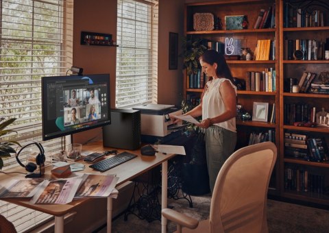 HP Inc. Komputer ProDesk 4 Tower G1i Desktop AI PC U5-225 512/16/W11P 9H7U6ET