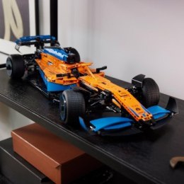 LEGO 42141 Samochód wyścigowy McLaren Formula 1
