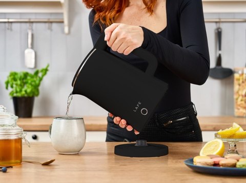 Lafe Czajnik elektryczny z podwójną ścianką Double Wall Czarny