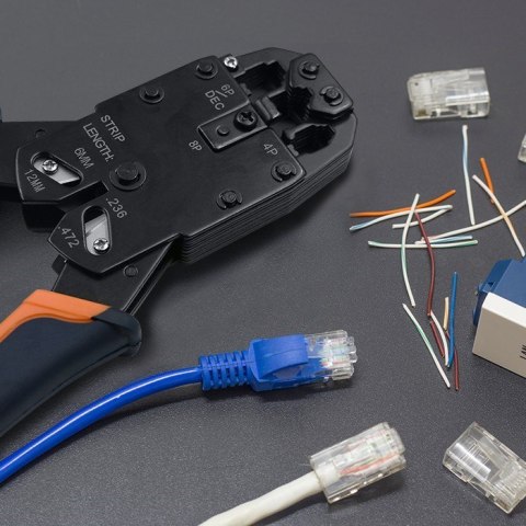 QOLTEC WTYK ZŁĄCZE MODULARNE RJ45 | CAT6 | FTP | 100SZT