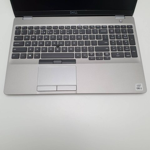 Dell Latitude 5520 FHD