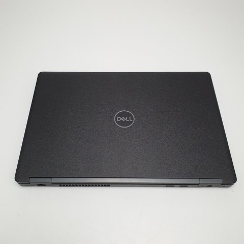 Dell Precision 3520 FHD