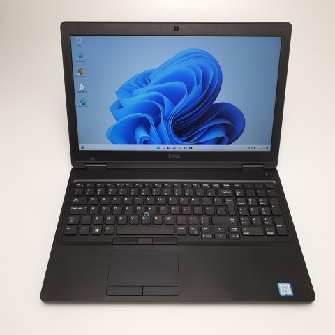 Dell Precision 3520 FHD