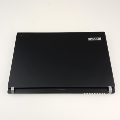 Acer TravelMate P645 HD