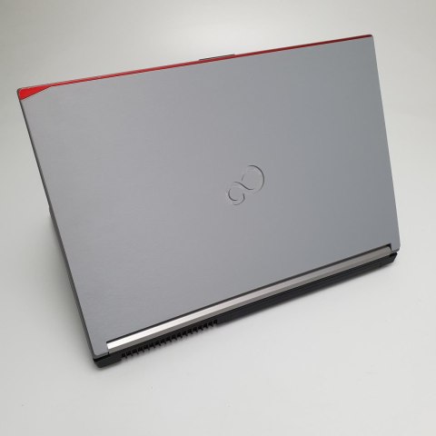 Laptop Fujitsu H730