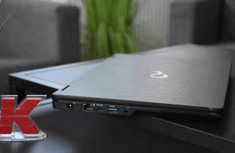 Laptop Fujitsu U727 FHD