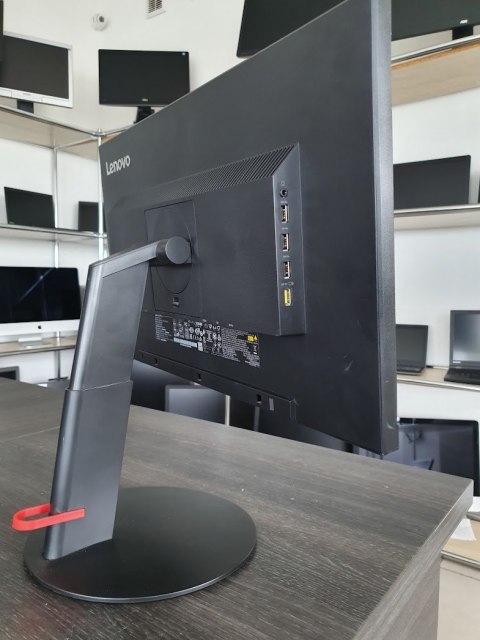 Monitor DELL P2714H
