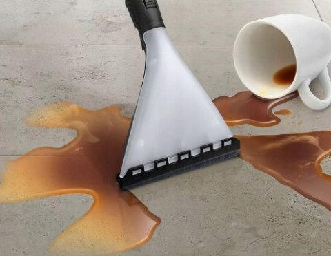 Odkurzacz BOSCH BWD 41740 AquaWash&Clean