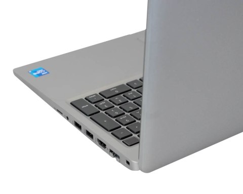 Laptop poleasingowy Dell Latitude 5520 15,6" FHD i5-1145G7 16GB RAM 512GB SSD Windows 11 Pro COA BKLT
