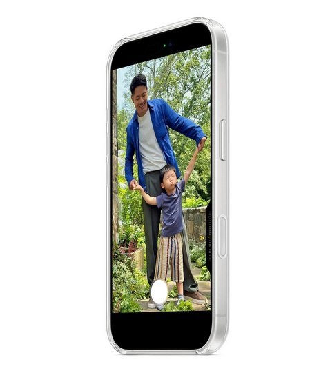 Etui przezroczyte z MagSafe do iPhonea 17