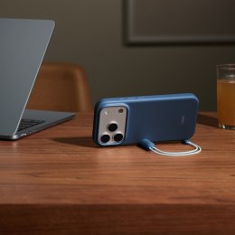 Apple Etui z podpórką Beats Kickstand zgodne z MagSafe i panelem Sterowanie aparatem do iPhonea 17 Pro - granitowy granat