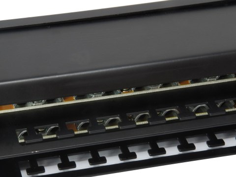 Wyposaż 19-calowy panel krosowy 48xRJ45 Cat6 FTP 1U 250MHz RAL9005