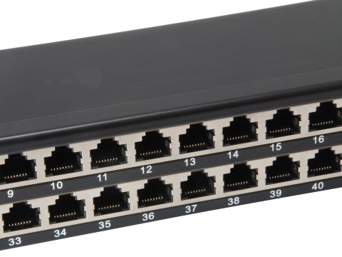 Wyposaż 19-calowy panel krosowy 48xRJ45 Cat6 FTP 1U 250MHz RAL9005