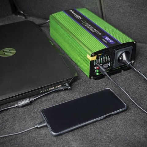 Qoltec Monolith adapter zasilający/ inwentor Automatyczna 600 W Zielony