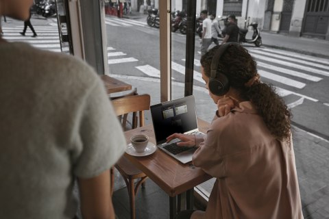 HP EliteBook 840 G11 Ultra 7 155U 14.0 WUXGA 800nits Sure View Refect AG 16GB DDR5 SSD512 LTE Intel Arc W11Pro 3Y OnSite