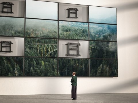 Equip 650352 uchwyt / stojak do monitorów 177,8 cm (70") Ściana Czarny