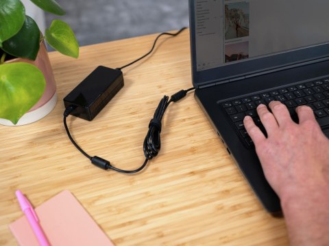 Trust Primo adapter zasilający/ inwentor Wewnętrzna 90 W Czarny