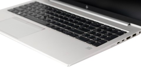 Laptop poleasingowy HP EliteBook 855 G7 15,6" FHD Ryzen 5 Pro 4650U 16GB RAM 256GB SSD Windows 11 Pro COA QWERTY