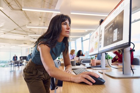 Mysz HP 700 Rechargeable  Mouse Black bezprzewodowa z akumulatorem czarna AZ7B0AA