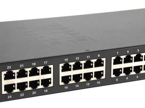 Przełącznik LevelOne FE PoE+ 26-portowy 19" 150W 1Gbps