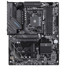 GIGABYTE B550 X GAMING WIFI7 AMD B550 Socket AM4 ATX