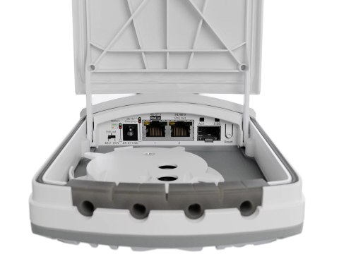 Mikrotik FTC21-UPS konwerter sieciowy 2500 Mbit/s Biały